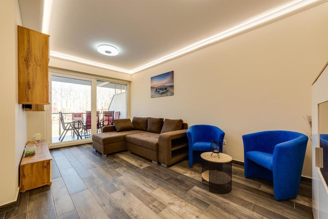 Forest Foeldvar Apartmanok By Bltn Balatonföldvár Εξωτερικό φωτογραφία