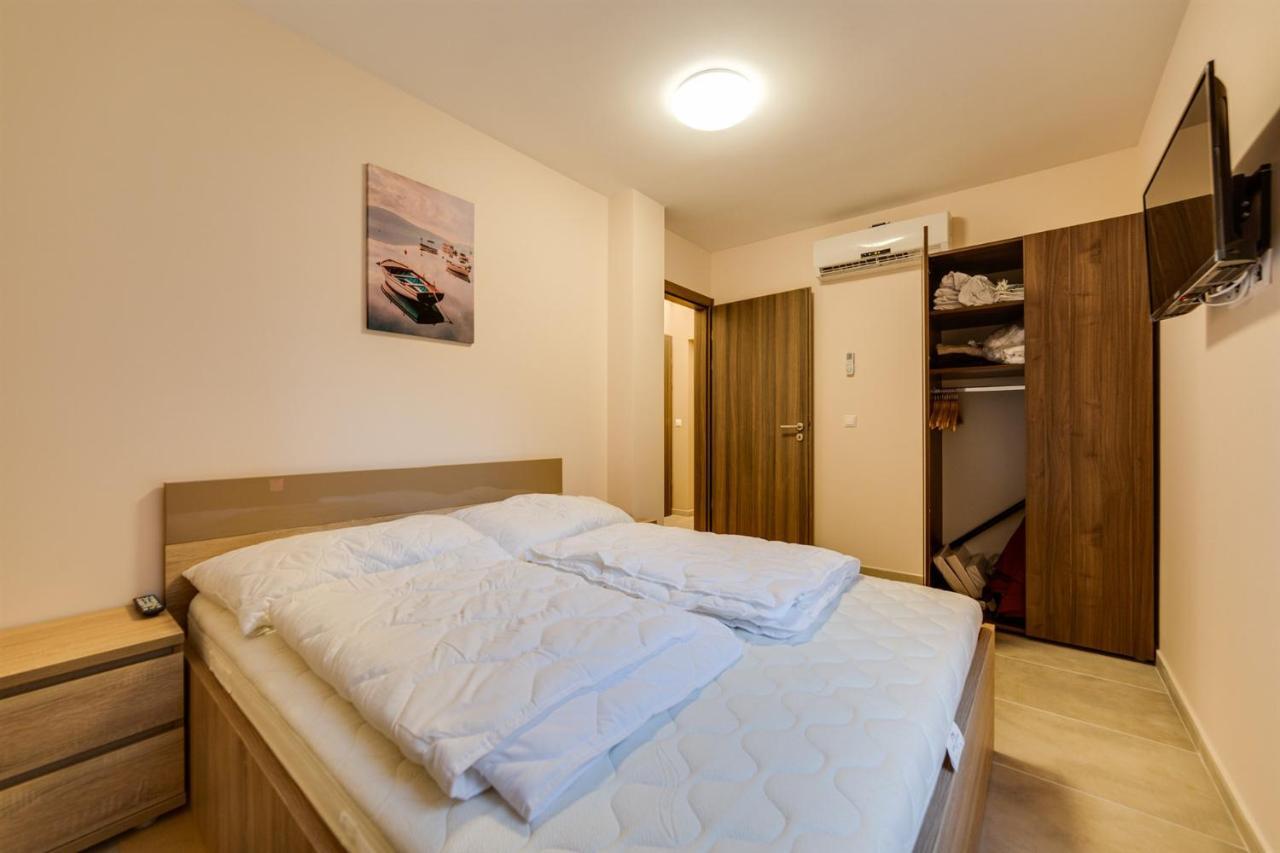 Forest Foeldvar Apartmanok By Bltn Balatonföldvár Εξωτερικό φωτογραφία