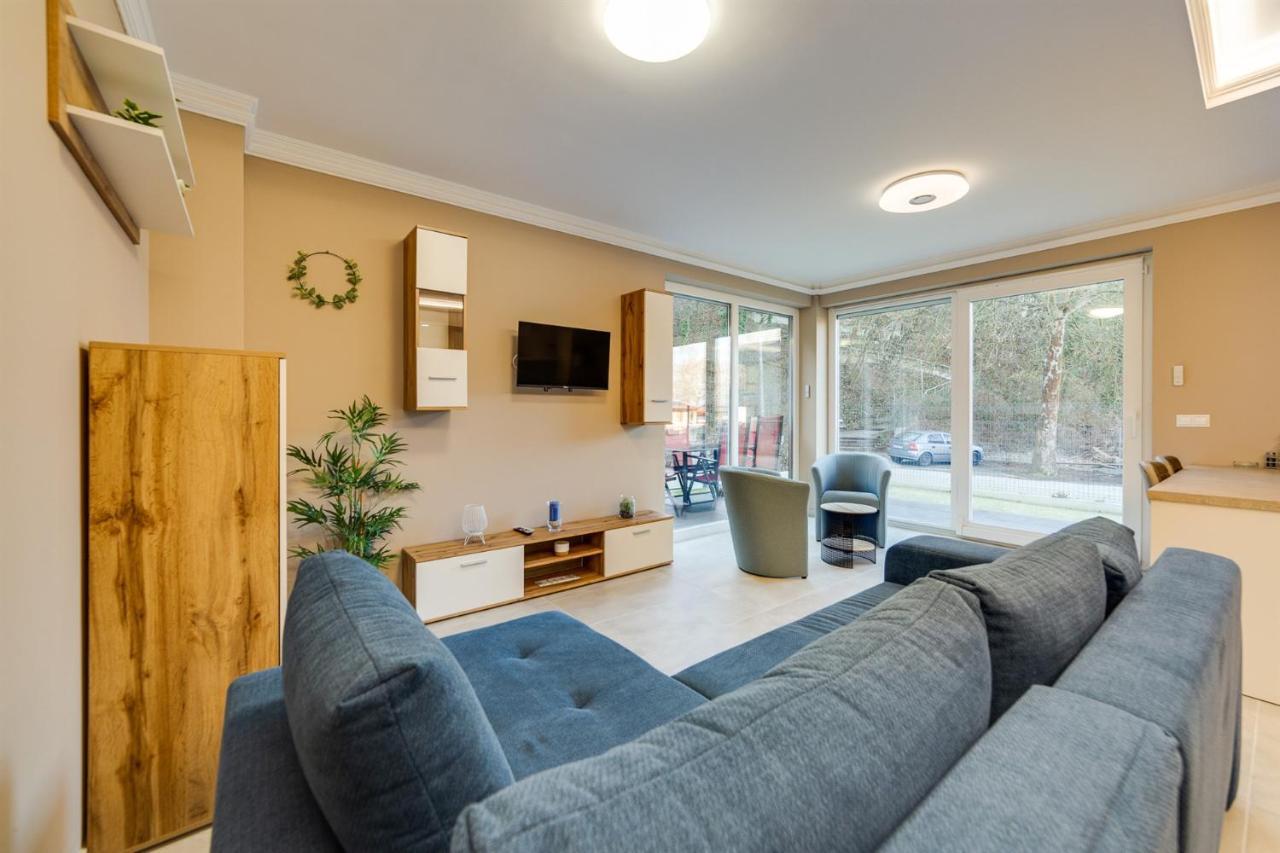 Forest Foeldvar Apartmanok By Bltn Balatonföldvár Εξωτερικό φωτογραφία