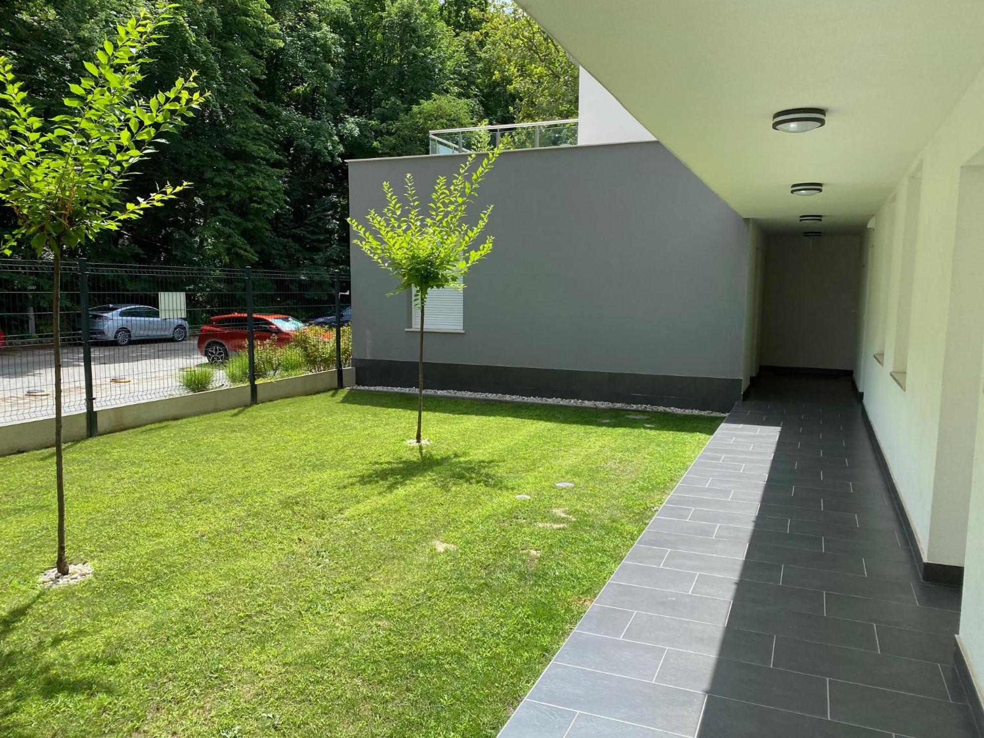 Forest Foeldvar Apartmanok By Bltn Balatonföldvár Εξωτερικό φωτογραφία